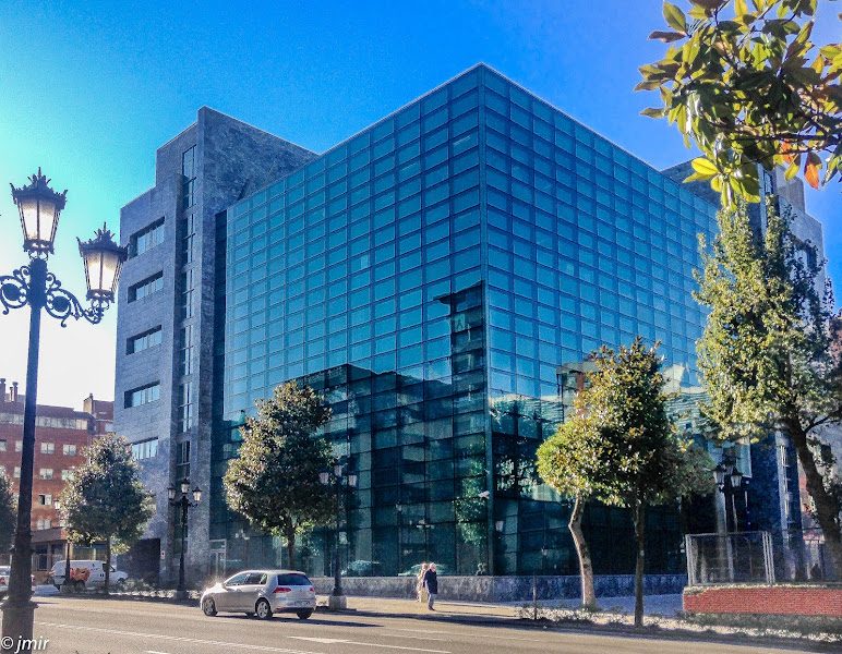 Servicios Tributarios del Principáu d'Asturies / Principado de Asturias en Oviedo: Abogado para herencias y sucesiones